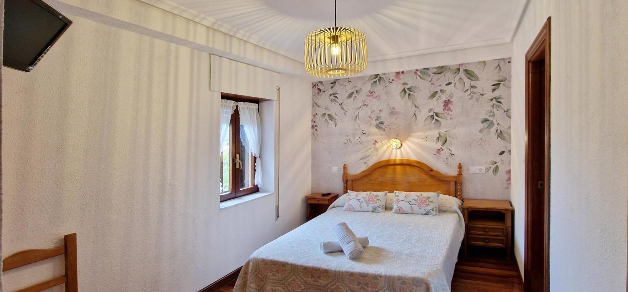 Cosma House Hotel Hinojedo Bilik gambar